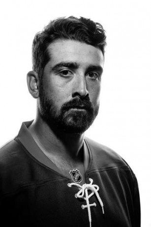 G_10.02.15_Isles_Headshot-16_slide
