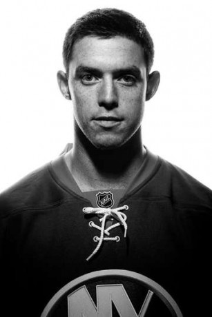 G_10.02.15_Isles_Headshot-17_slide