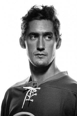 G_10.02.15_Isles_Headshot-20_slide
