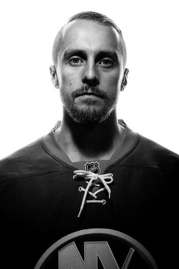 G_10.02.15_Isles_Headshot-09_slide